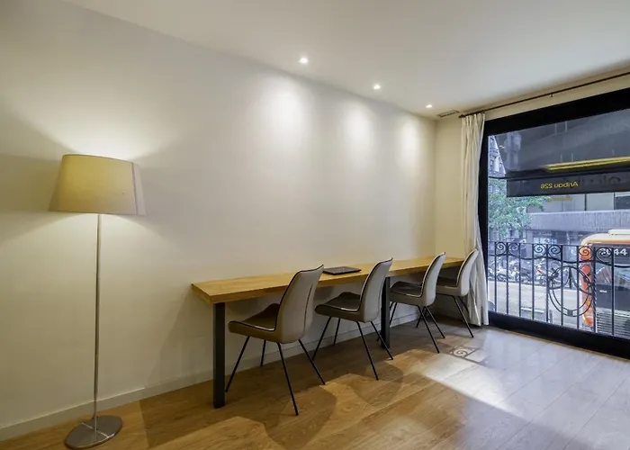 Ola Living Hostal Diagonal